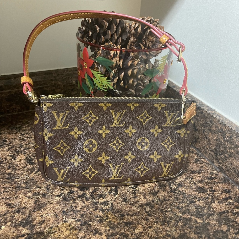 Authentic Louis Vuitton Monogram Mini Purse